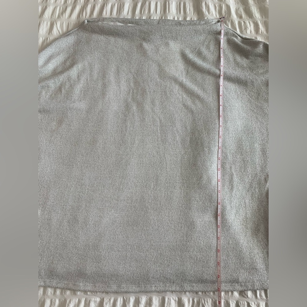 NWT Elan Silver and Gray Long Sleeve Top - Picture 12 of 16